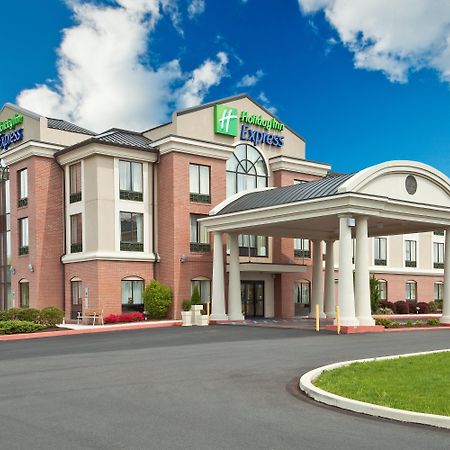Holiday Inn Express And Suites Quakertown - Allentown Area By Ihg Екстер'єр фото