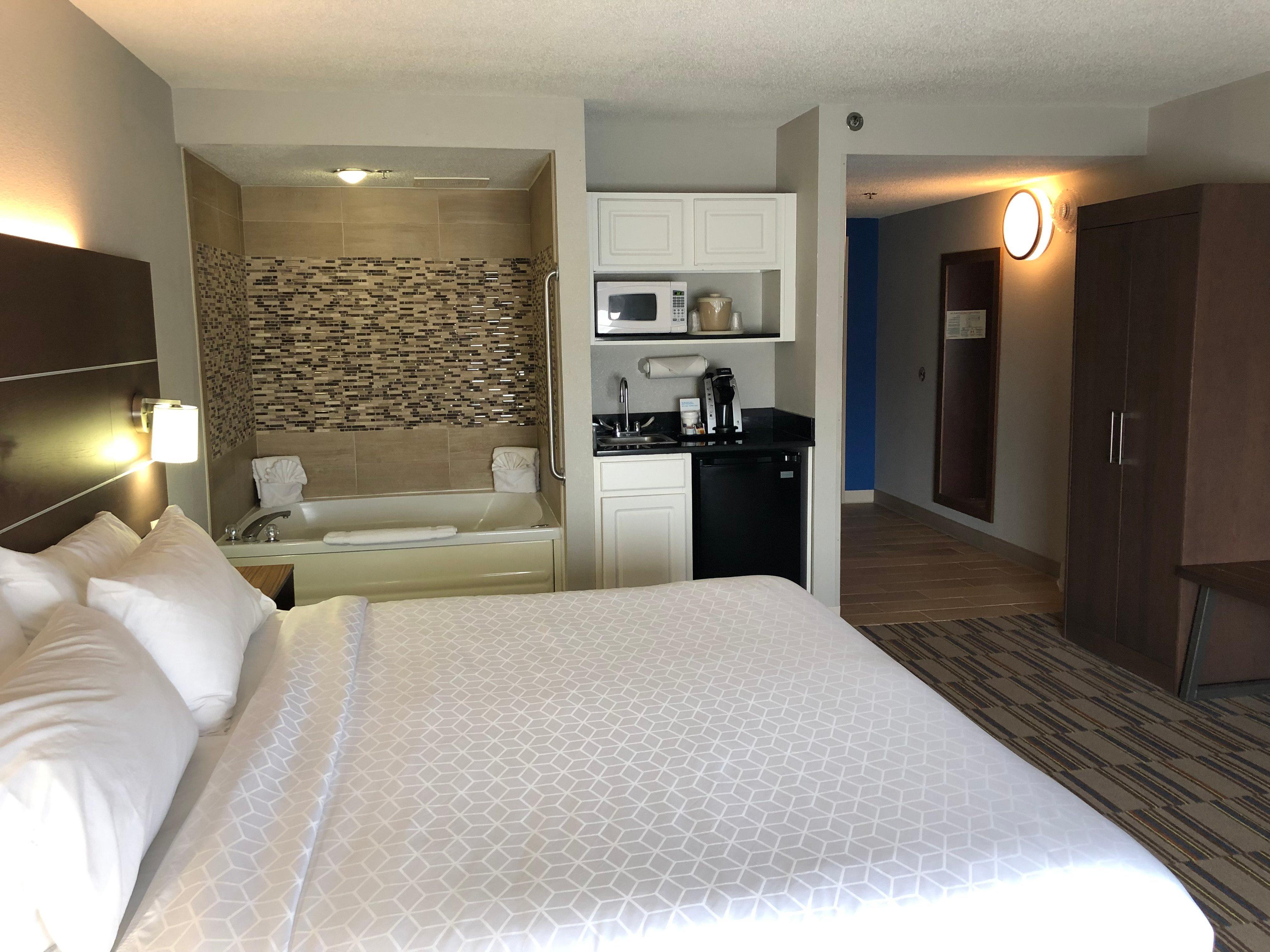 Holiday Inn Express And Suites Quakertown - Allentown Area By Ihg Екстер'єр фото