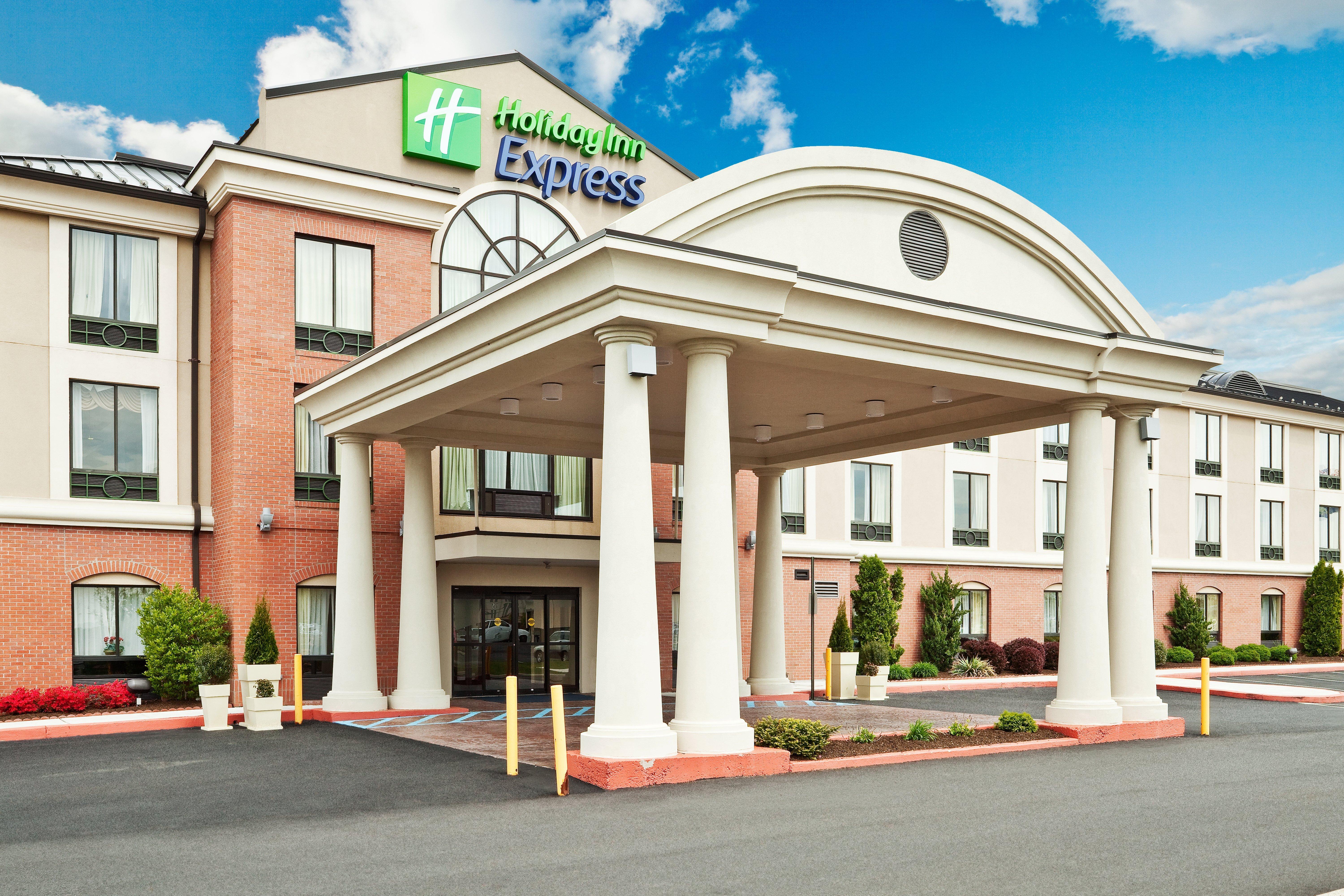Holiday Inn Express And Suites Quakertown - Allentown Area By Ihg Екстер'єр фото